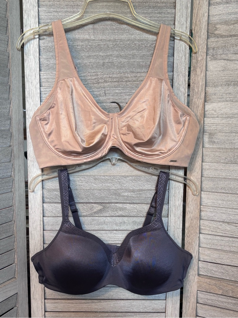 LOT OF 2: BREEZIES exclusive to QVC Unlined & Playtex Secrets GrayPadded Bra 42C